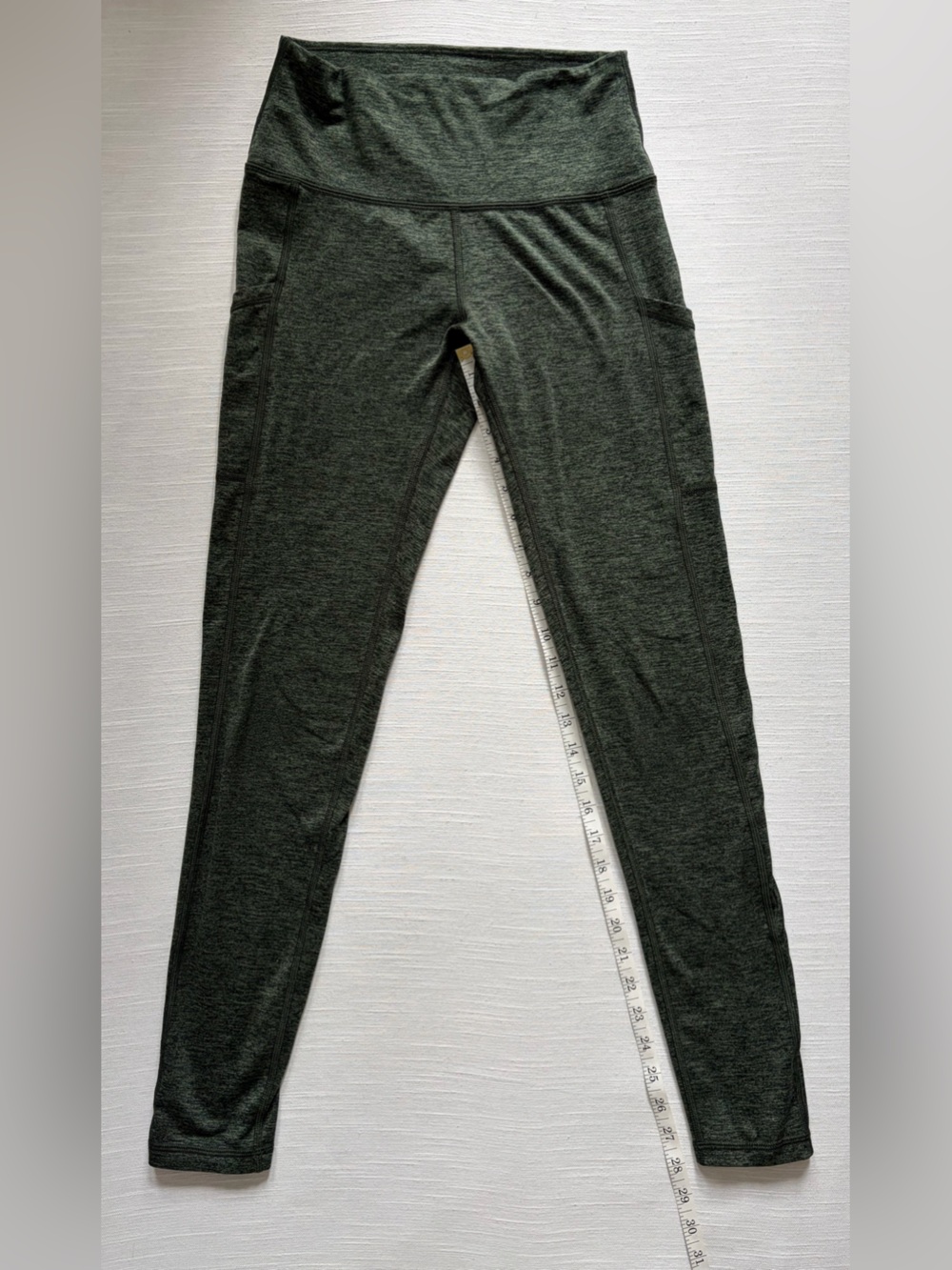 Aerie OFFLINE Heathered Dark Olive Green High-Waist Pocket Leggings size M LONG